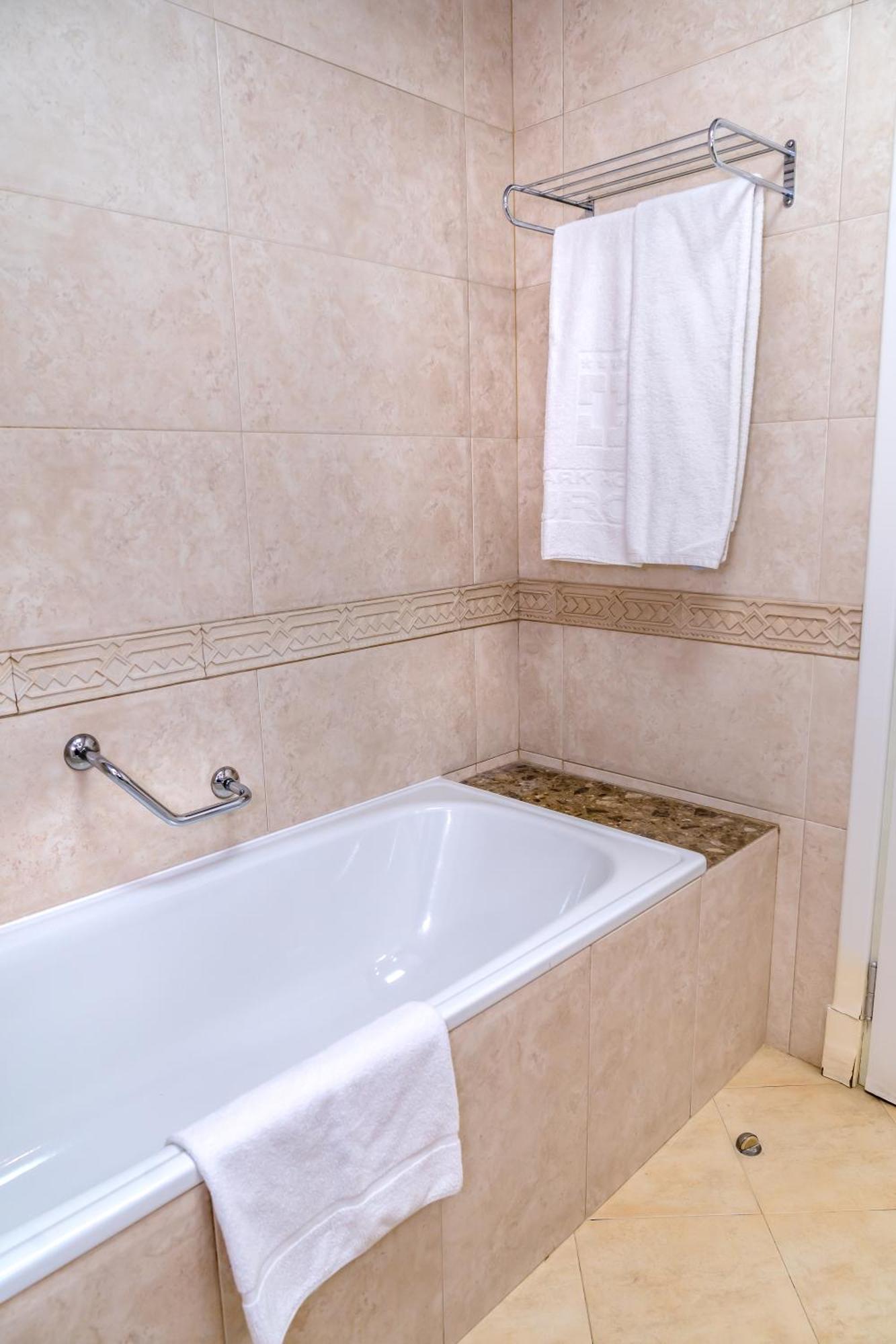 Park Hotel Green Europe Haskovo Luaran gambar